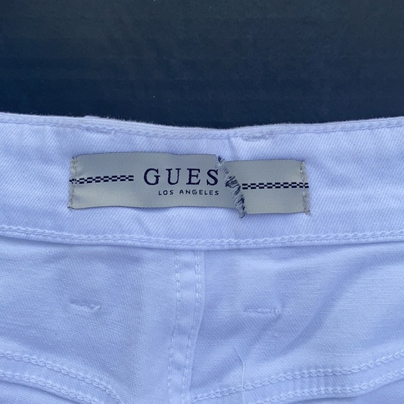 Brand New GUESS White Slim Short SZ 38 - Picture 6 of 10